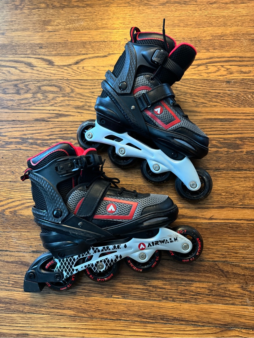 Airwalk Black and Red Inline Skates with White Frame size upto 6 / 6.5 / 7 / 7.5